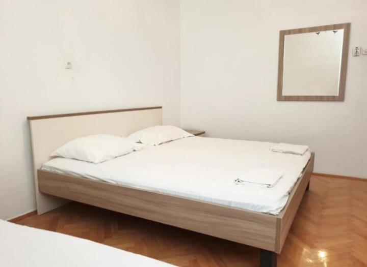Apartmanibeta Stara Novalja Kültér fotó